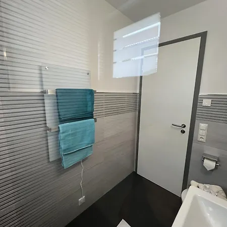 P Und P Deluxe Apartment