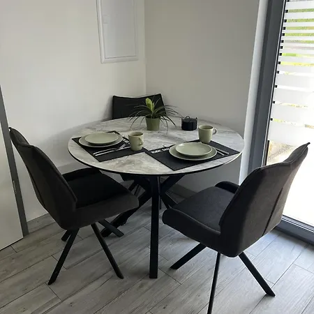 P Und P Deluxe Apartment Muhr am See